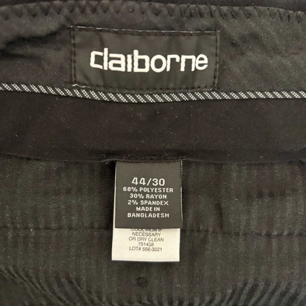Claiborne Trousers Black size 44 x 30